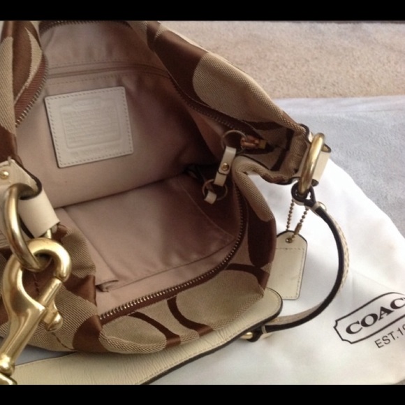 Coach CARLY large bag, NEGOTIABLE - Picture 2 of 2